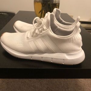 Adidas Swift Run